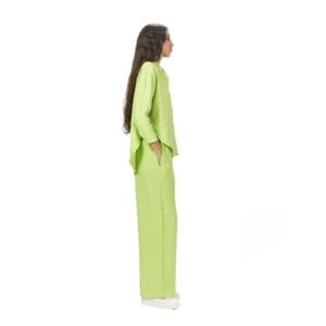 Light-green-summer-linen-outfit_Linen_1984_1.jpeg